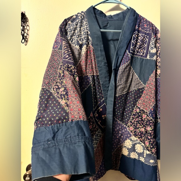 Handmade Patchwork Quilted Jacket - Picture 6 of 9